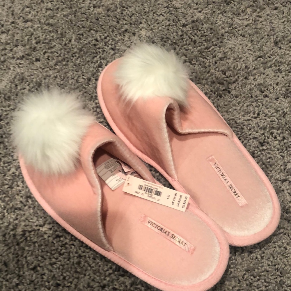 Pink slippers victoria secret
